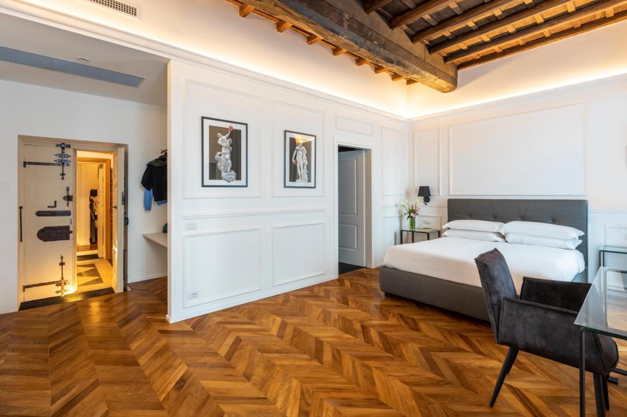 Largo Arenula By Hili Guest house